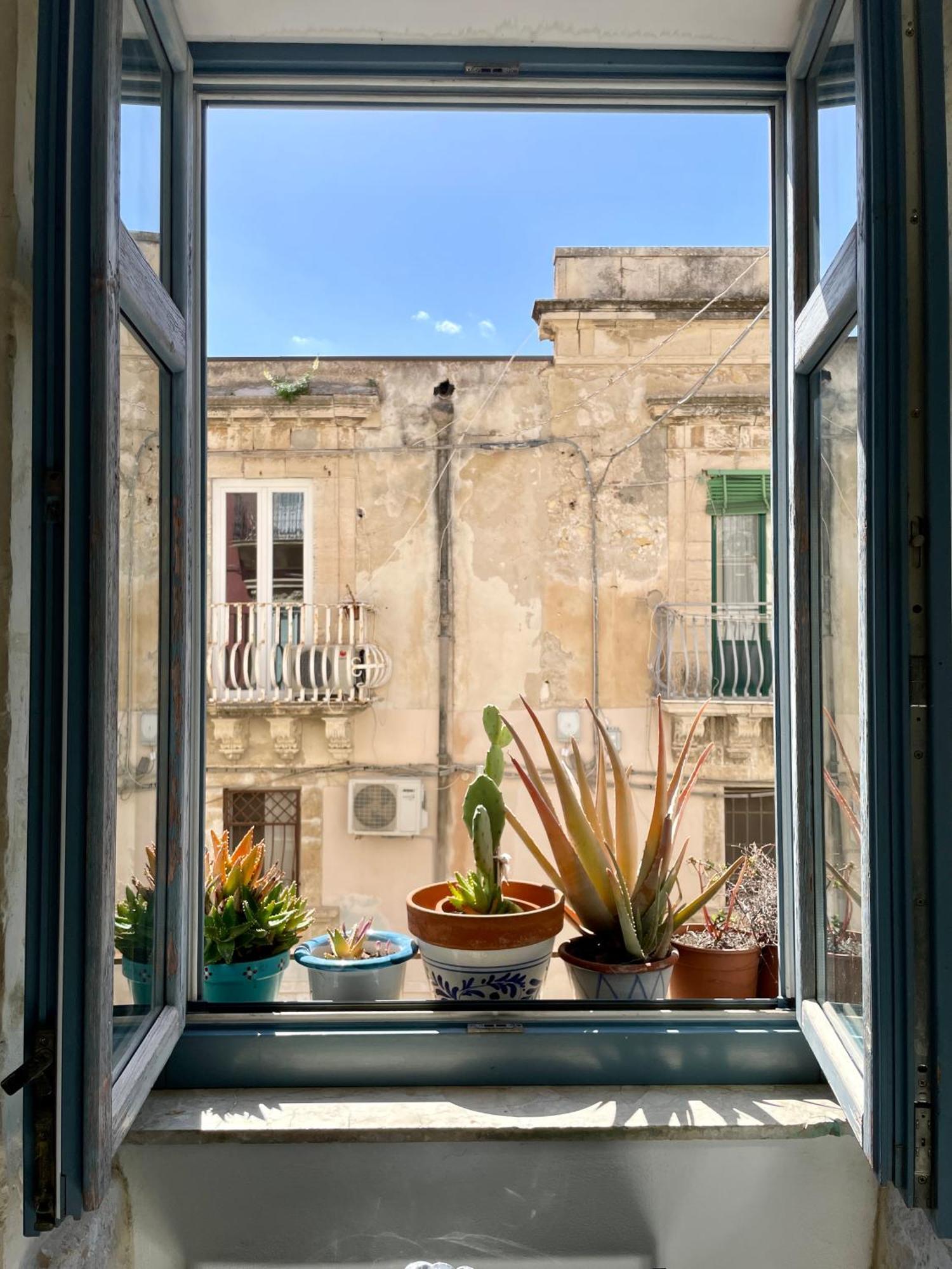 Vittorio Veneto By Bed&Bros Apartment Syracuse Exterior photo